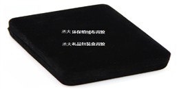 如何選擇環(huán)保植絨布背膠廠家？